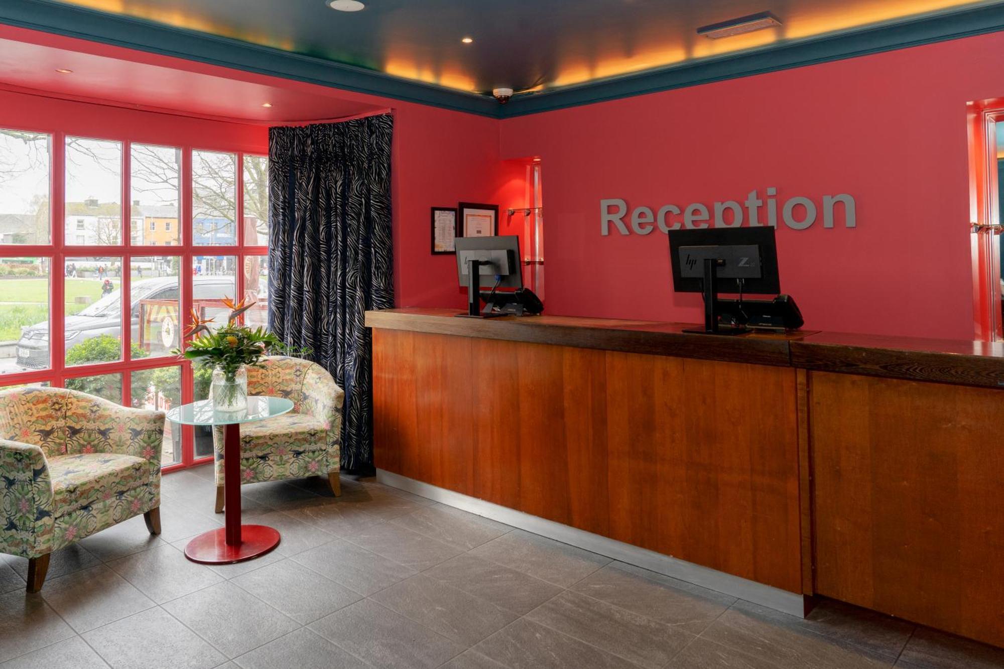 Skeffington Arms Hotel Galway Extérieur photo